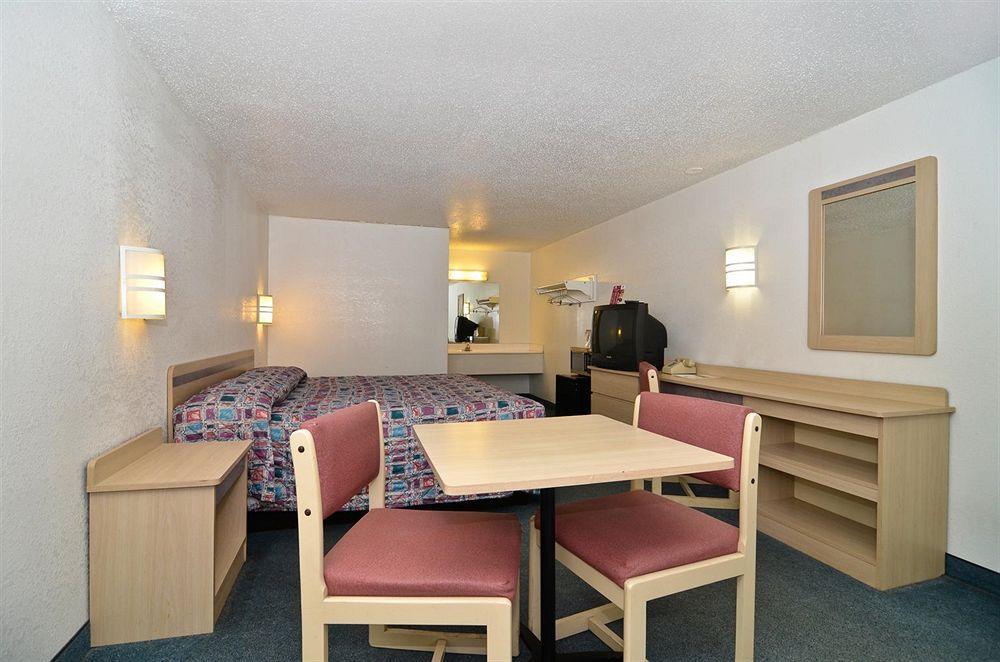Mentor Home Inn And Suites Camera foto