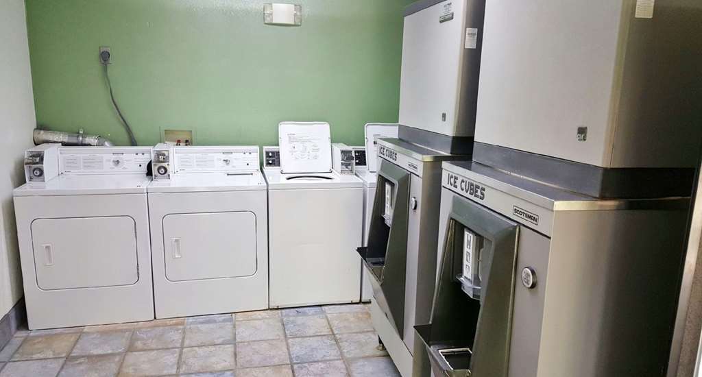 Mentor Home Inn And Suites Servizi foto