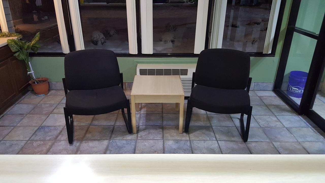 Mentor Home Inn And Suites Esterno foto