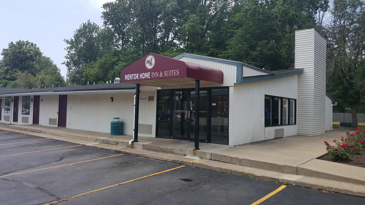 Mentor Home Inn And Suites Esterno foto