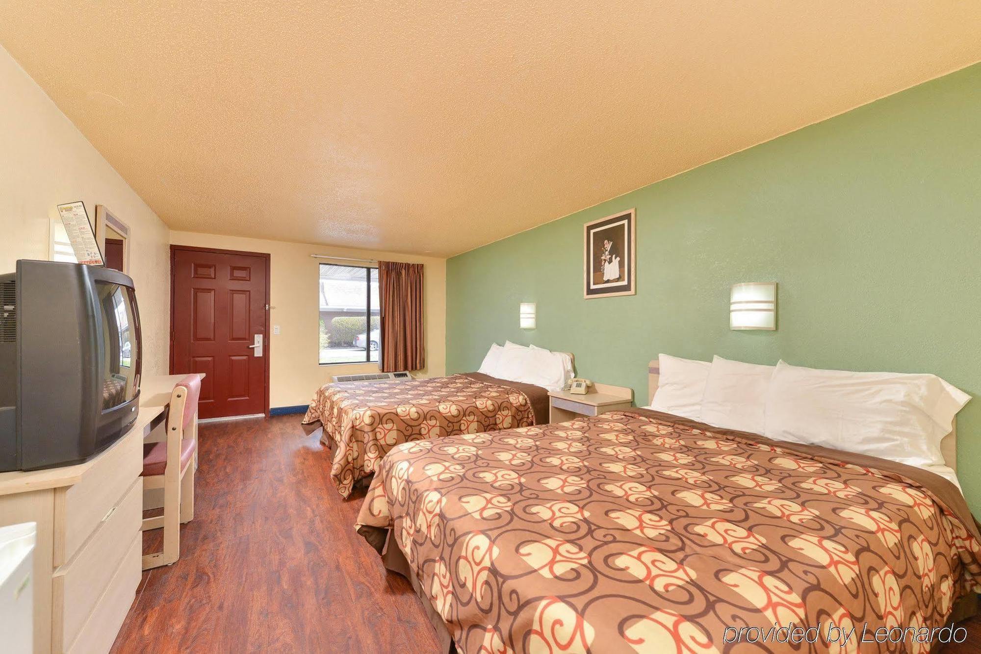 Mentor Home Inn And Suites Esterno foto